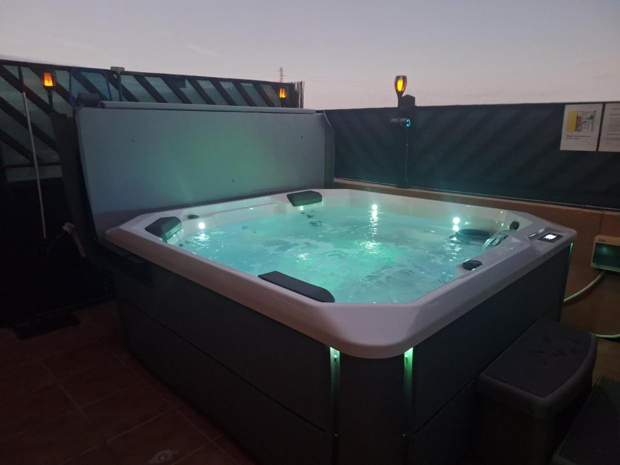 קורלחו Villadunas - With Luxury Hot Tub מראה חיצוני תמונה